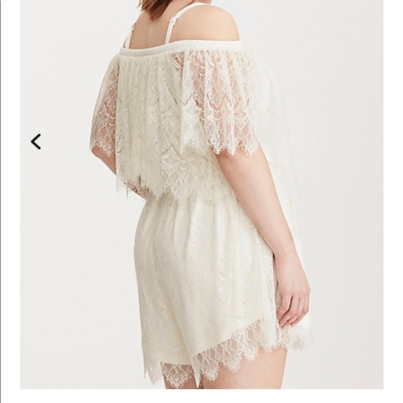 Torrid Insider Lace Cold Shoulder Romper 4x - Picture 7 of 8
